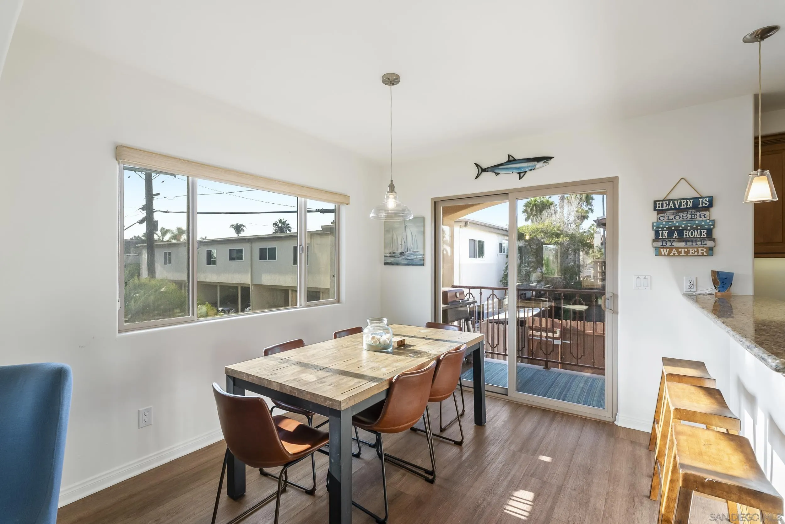 Photo #3: 250041118 Listing 