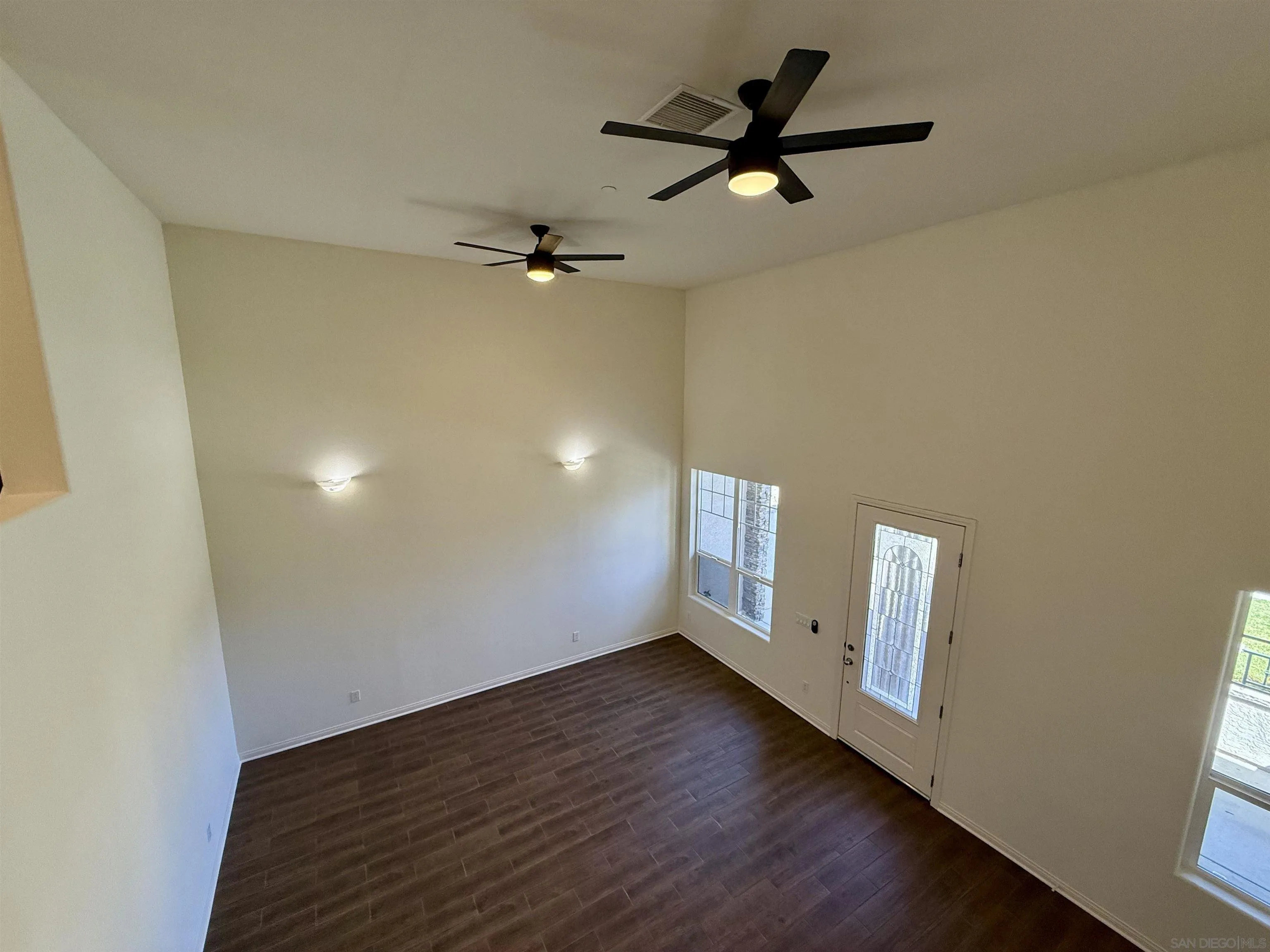 https://cdn.realtyfeed.com/cdn/127/250041121/10d19013a76dc1a7a9d42ce544c2832d.webp