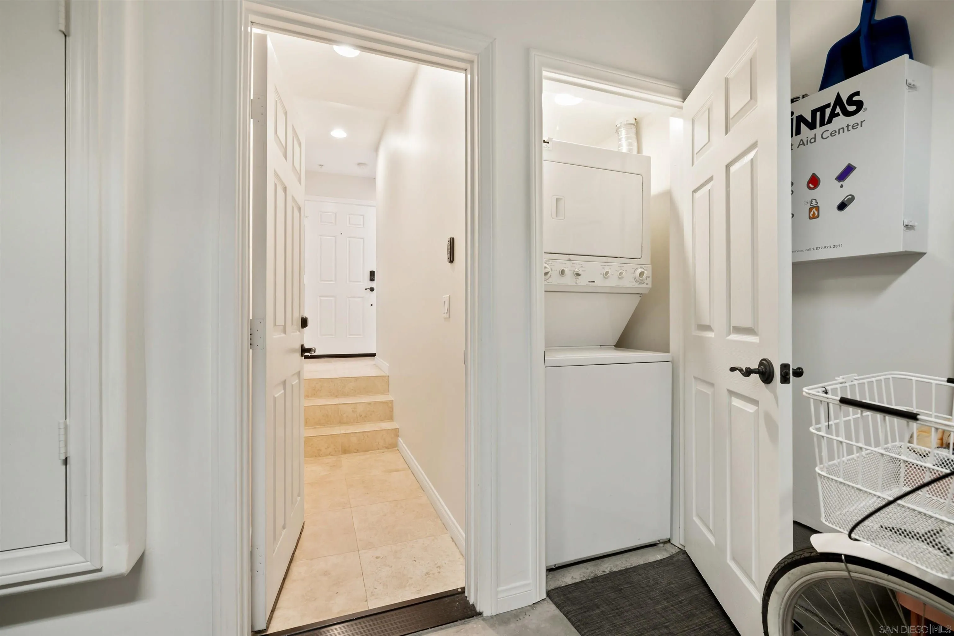 https://cdn.realtyfeed.com/cdn/127/250041127/5591b2b96c67fa15b1d753e093e62e07.webp