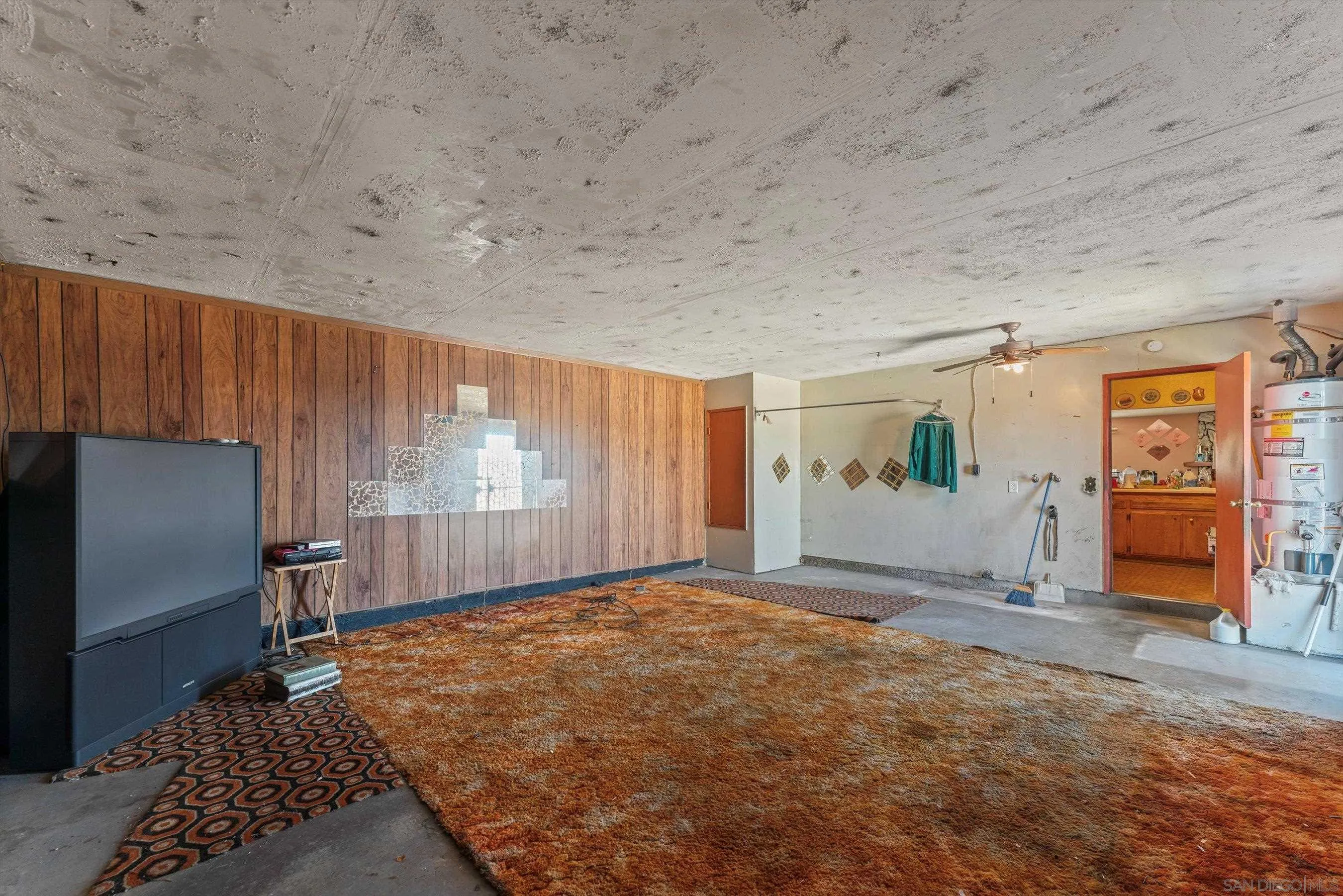 https://cdn.realtyfeed.com/cdn/127/250041128/43de16ed869e3871b3da2bd714a73238.webp