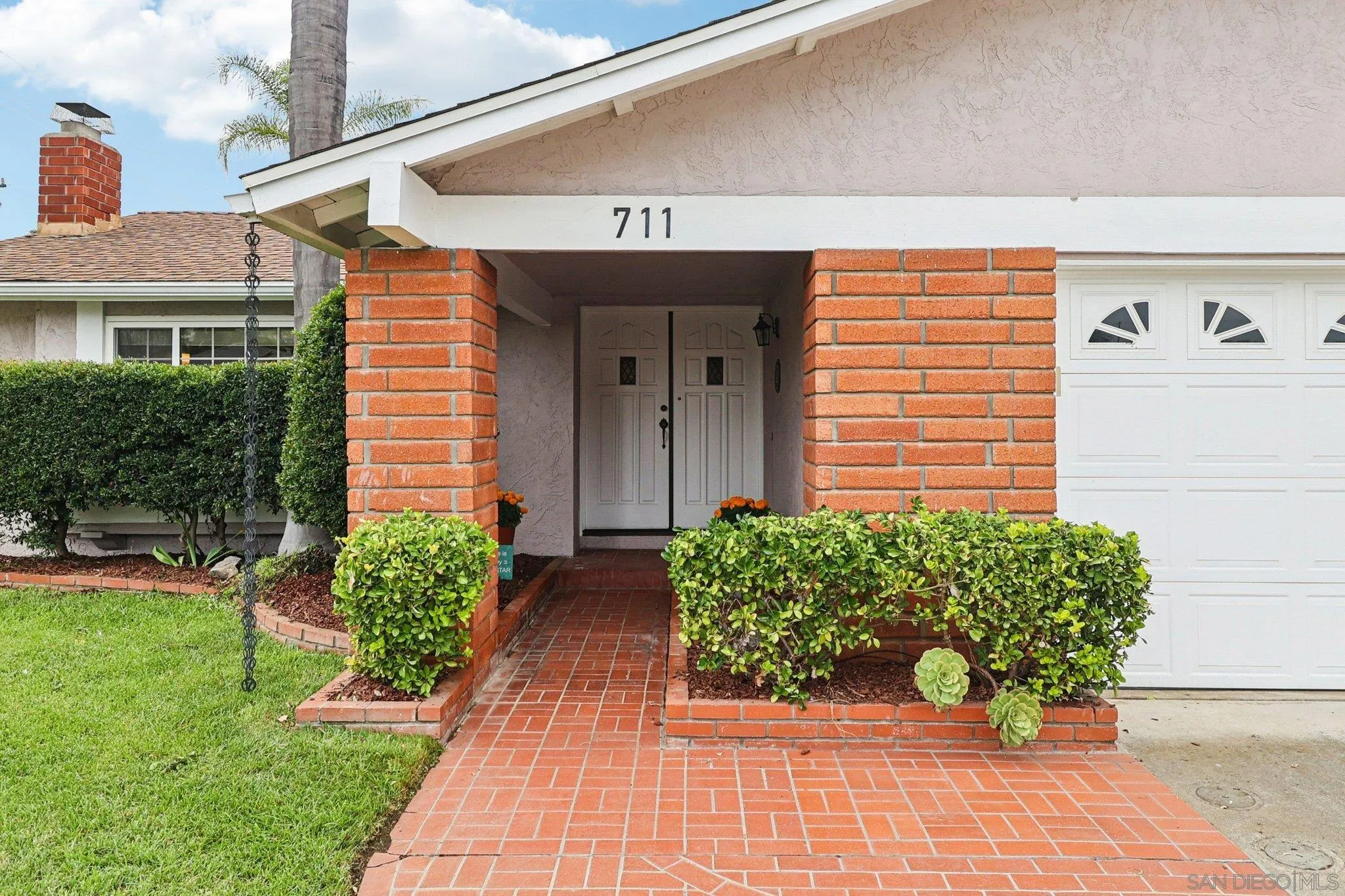 https://cdn.realtyfeed.com/cdn/127/250041129/a07f0386e26899989c7cd392b61b9c19.webp
