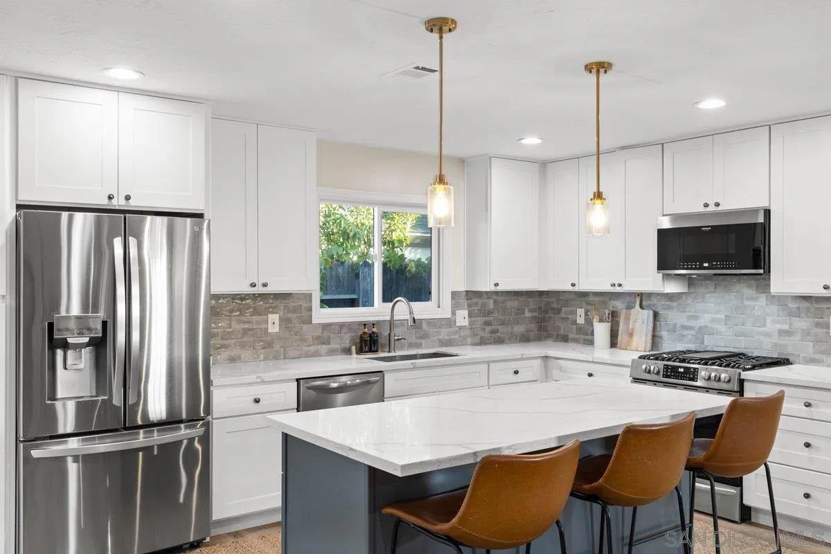 https://cdn.realtyfeed.com/cdn/127/250041134/58526fdbe3ef78eb5d6a50d7fa2aa20c.webp