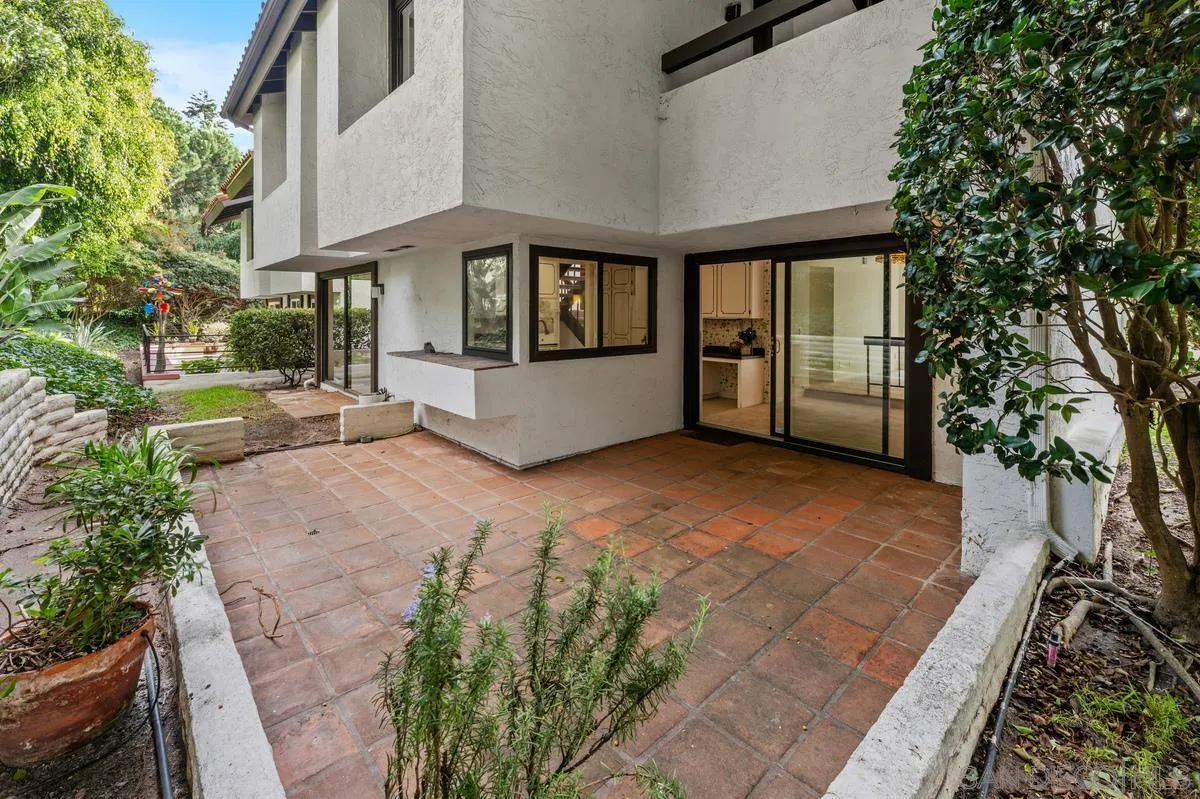 https://cdn.realtyfeed.com/cdn/127/250041136/03912c7f27f9afea984791a3b3db54de.webp