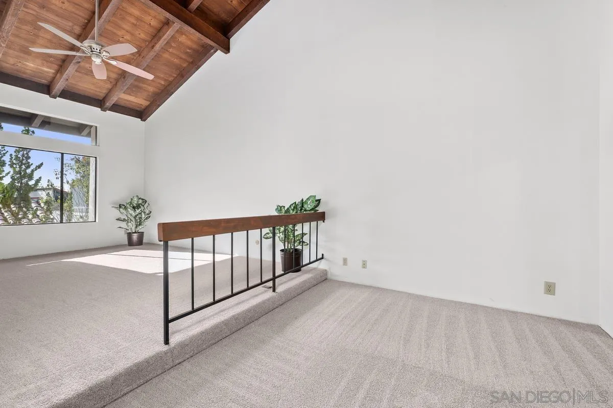 https://cdn.realtyfeed.com/cdn/127/250041136/6bbc742d38e672ae36dfa151dc2aa03b.webp