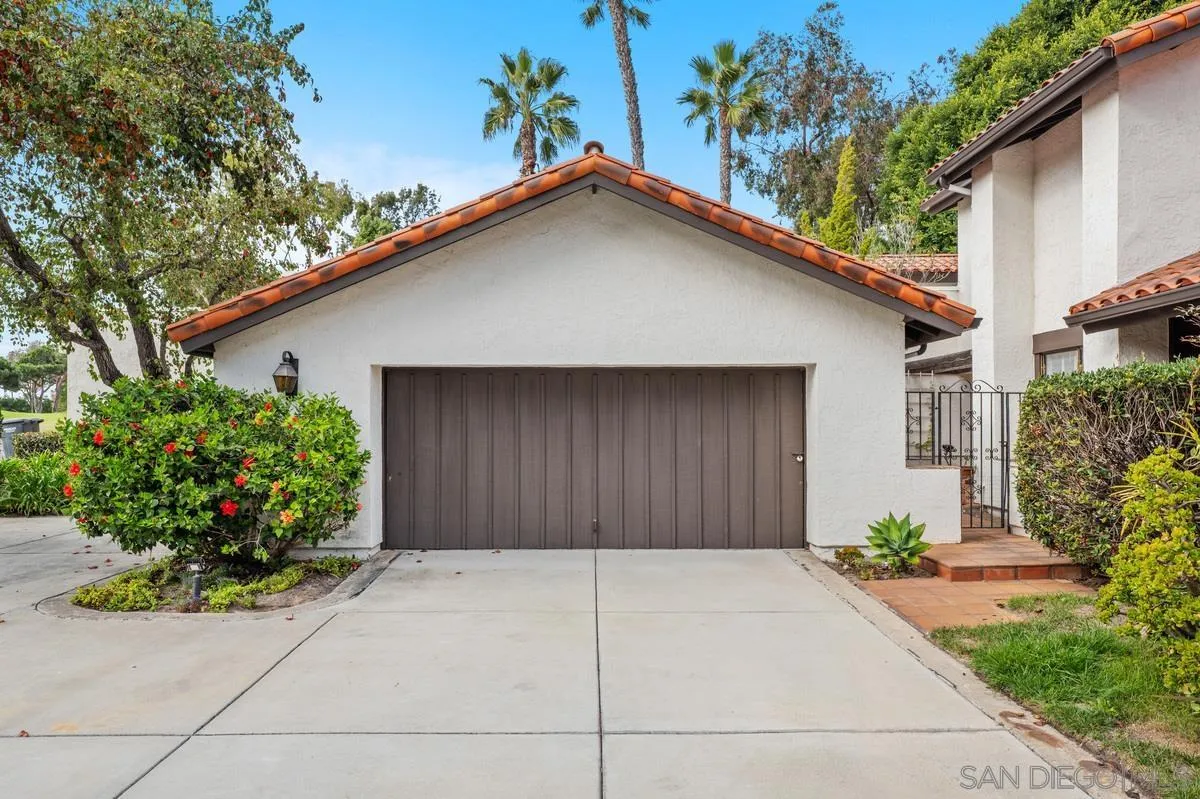 https://cdn.realtyfeed.com/cdn/127/250041136/f021ee811a36fffeae0c02ded070c6f6.webp