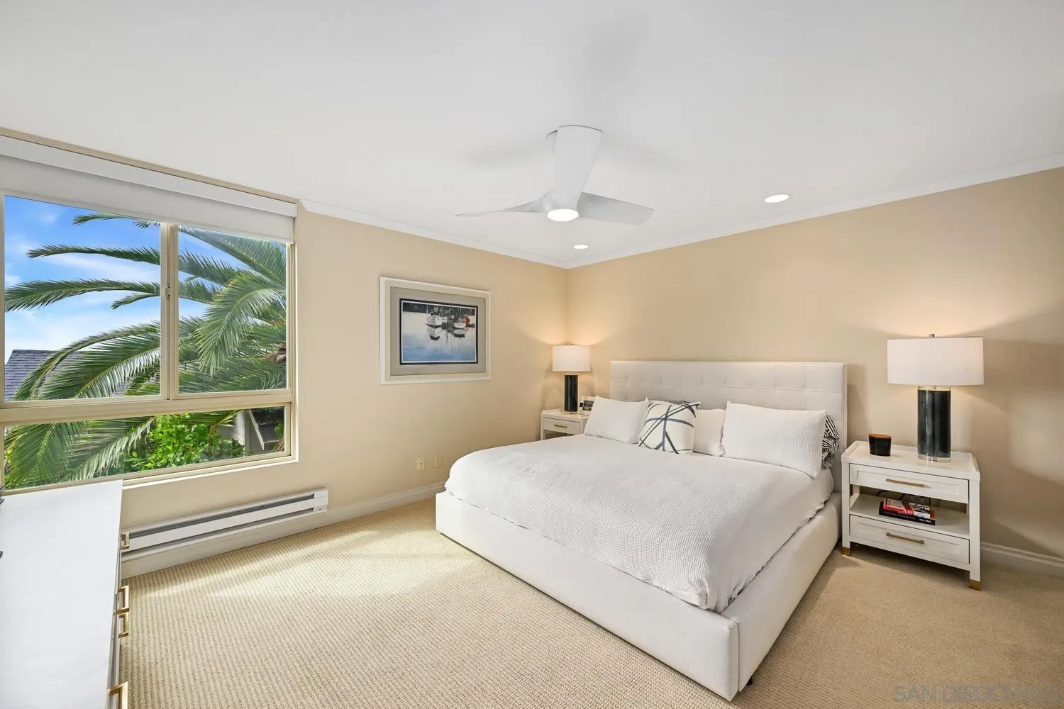 https://cdn.realtyfeed.com/cdn/127/250041138/045bd94563d0c0a34954831f589fd1bb.webp