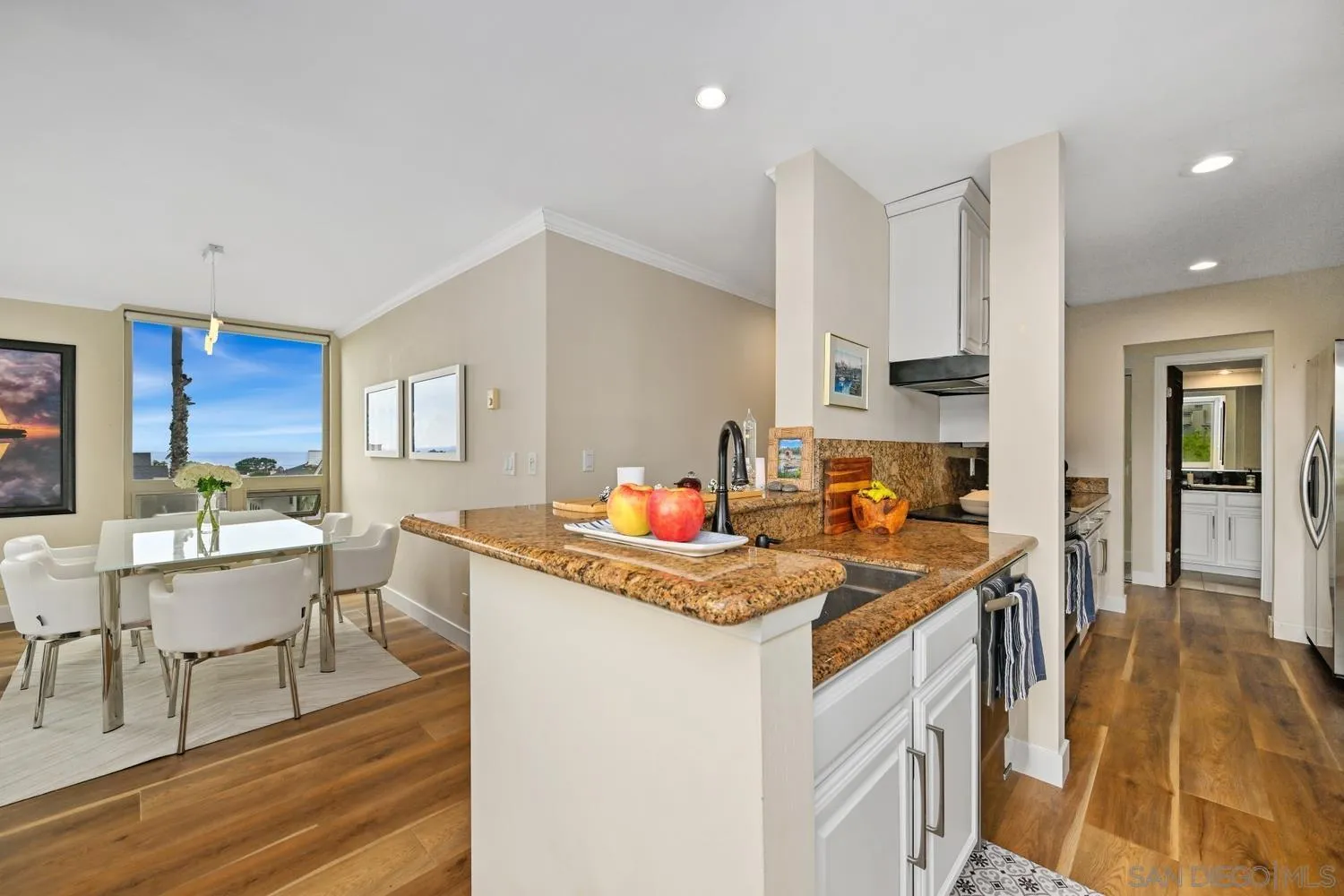 https://cdn.realtyfeed.com/cdn/127/250041138/1e8222d8735668aba8ae6f91e1f75eff.webp
