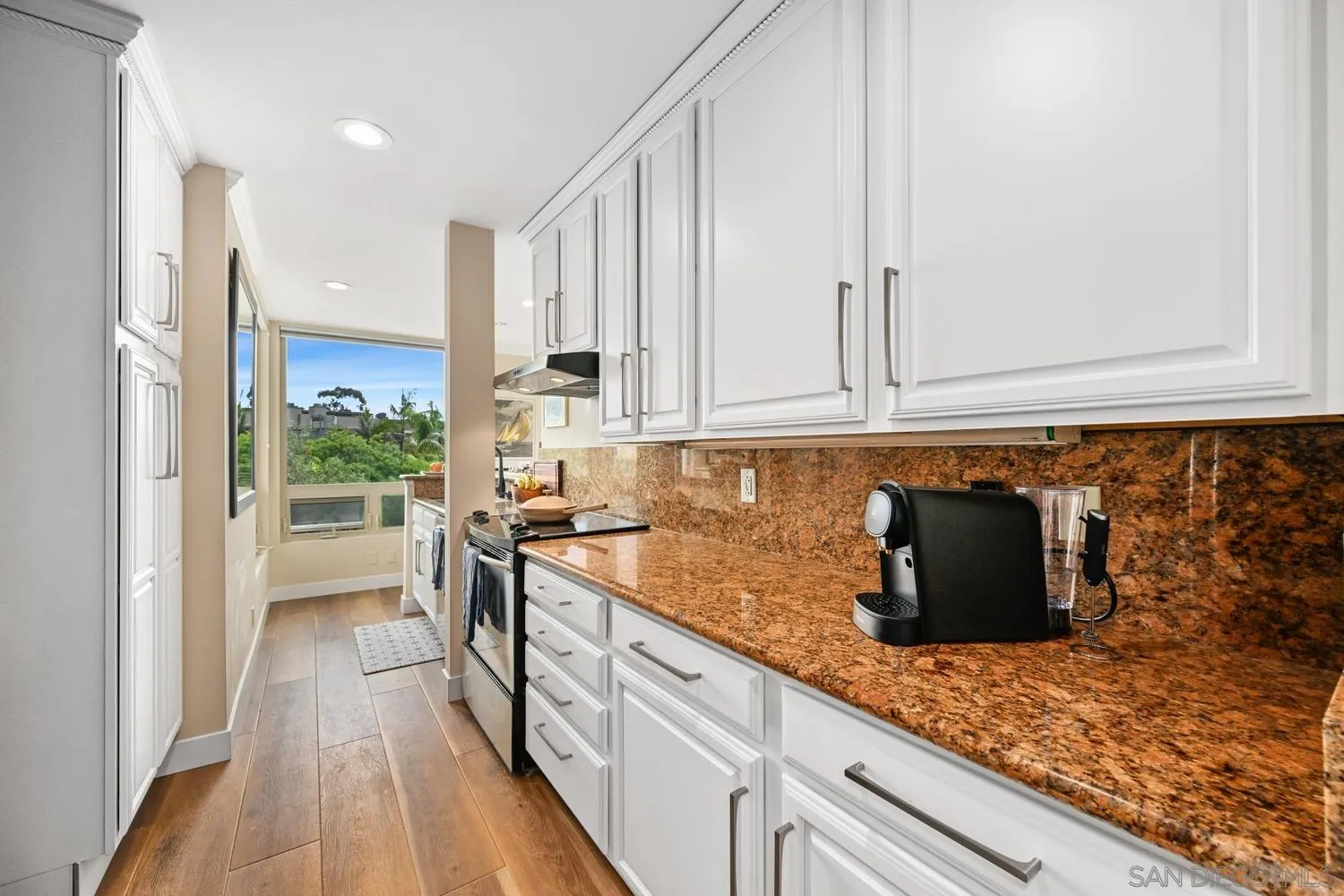 https://cdn.realtyfeed.com/cdn/127/250041138/9c1df29be273f6c09ceab8f3a8777e99.webp