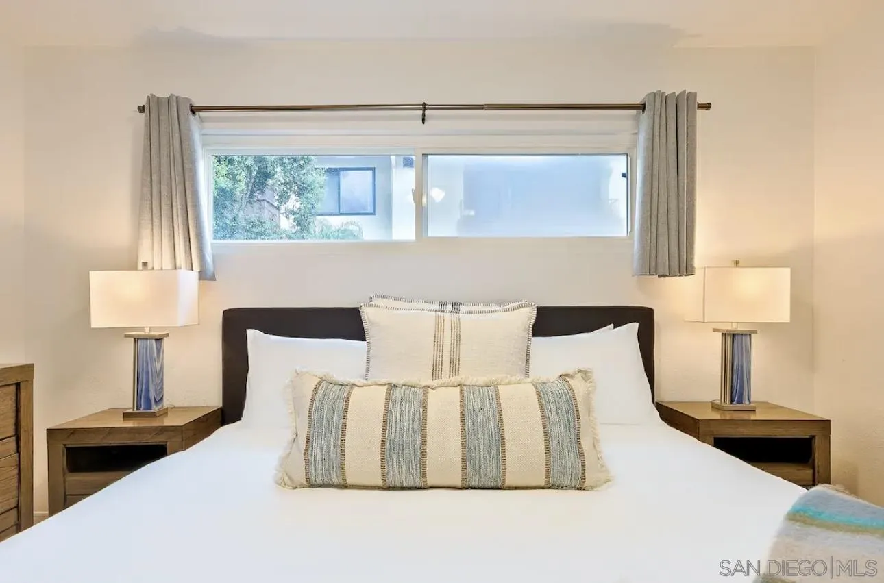 https://cdn.realtyfeed.com/cdn/127/250041143/8570159e7fcc793fa7313235a61f1f95.webp