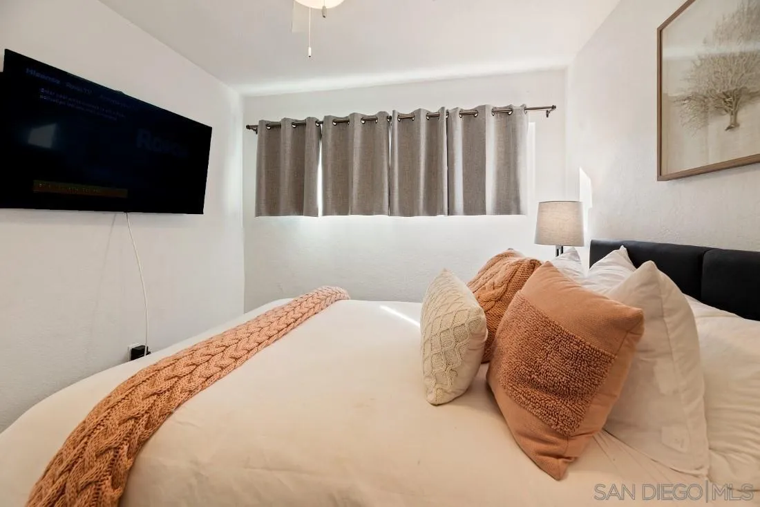 https://cdn.realtyfeed.com/cdn/127/250041143/eb71ba4759dd3a24c714e19bb11141a1.webp