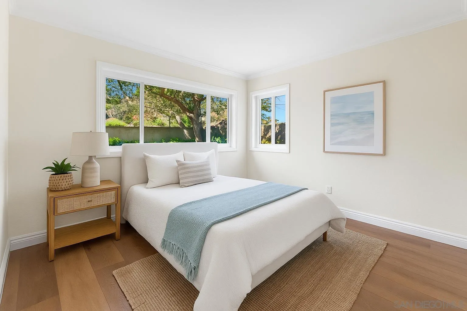 https://cdn.realtyfeed.com/cdn/127/250041144/1cd2c8c43a18460c52b24dd6d6c1f06e.webp
