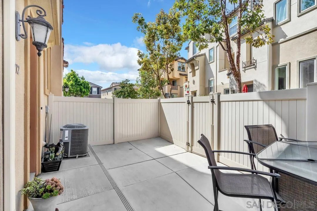 Photo #4: 250041149 Listing 