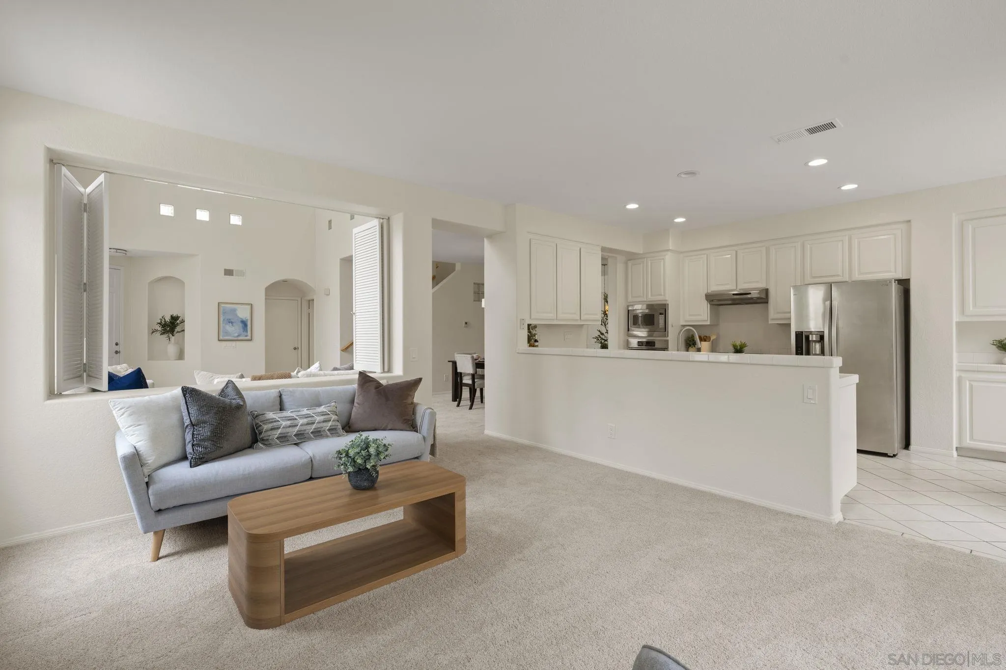https://cdn.realtyfeed.com/cdn/127/250041152/6556efa3162331da17ba3f4fe2a5cd05.webp
