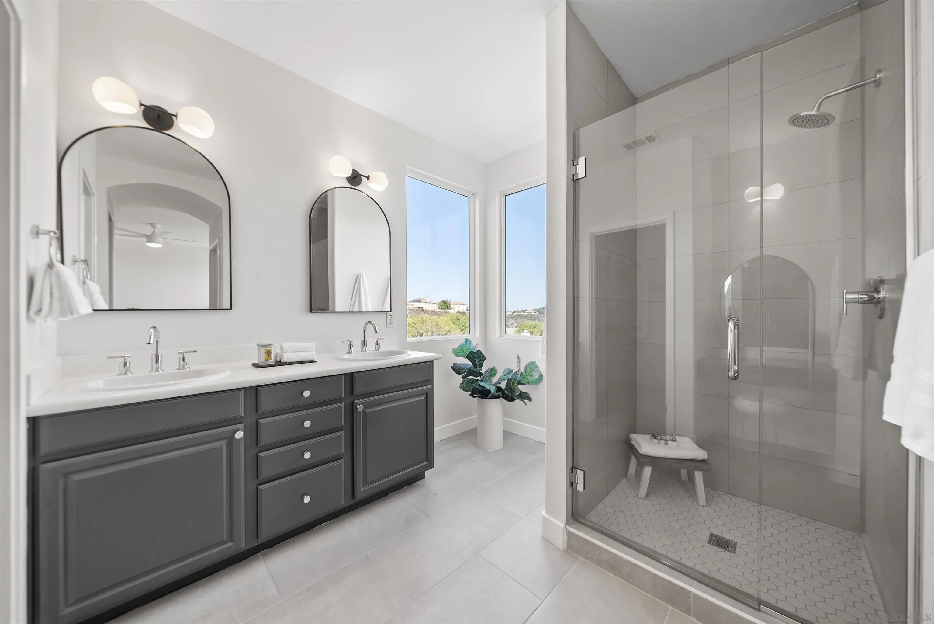 https://cdn.realtyfeed.com/cdn/127/250041153/5526609f964d8c403ea4a59b153f0ace.webp
