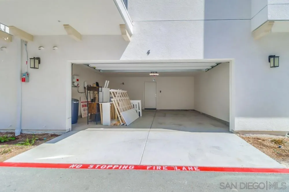 https://cdn.realtyfeed.com/cdn/127/250041155/8b6a1147be7336b46dbba9ca65616456.webp