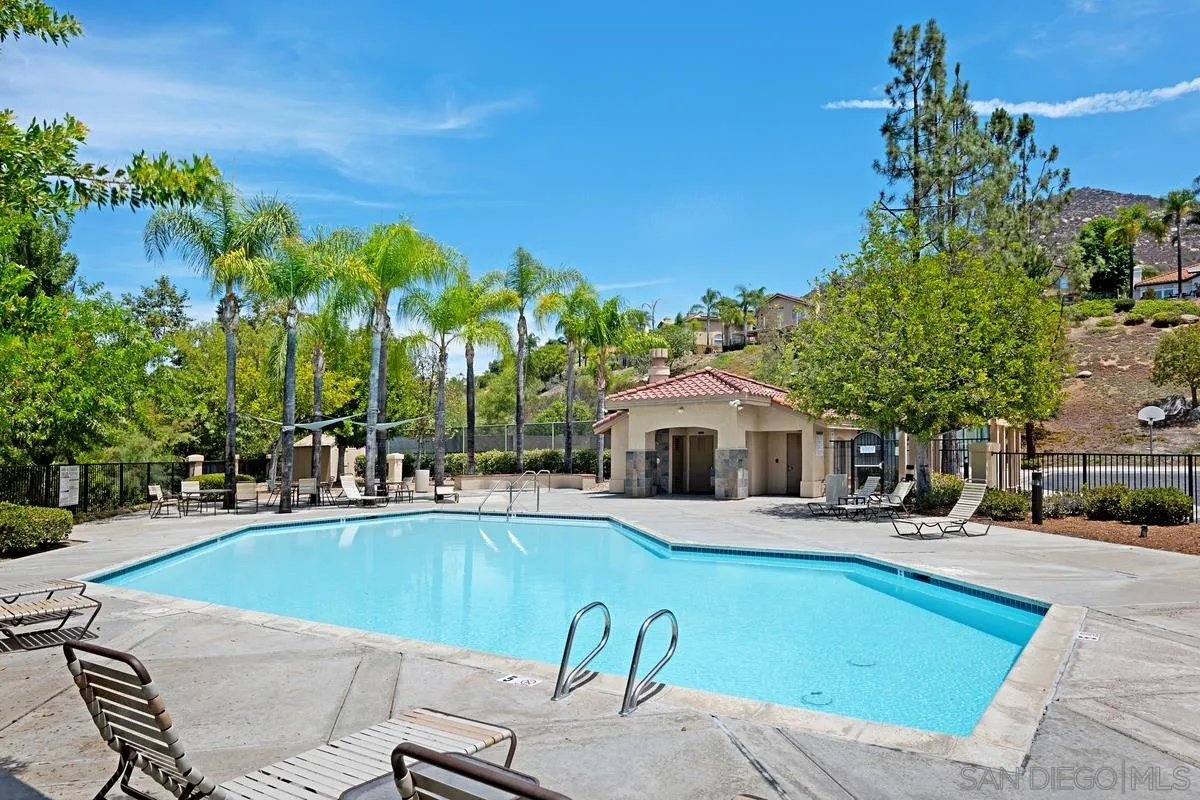 https://cdn.realtyfeed.com/cdn/127/250041158/adffb808ffe2af7b4df057a7a75c58fe.webp
