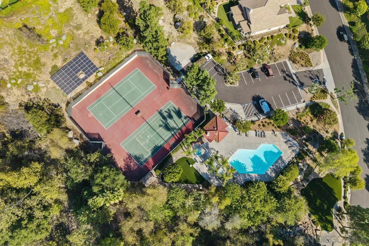 https://cdn.realtyfeed.com/cdn/127/250041158/b2cd51c37e1eb96fa3097309c8aa26b5.webp
