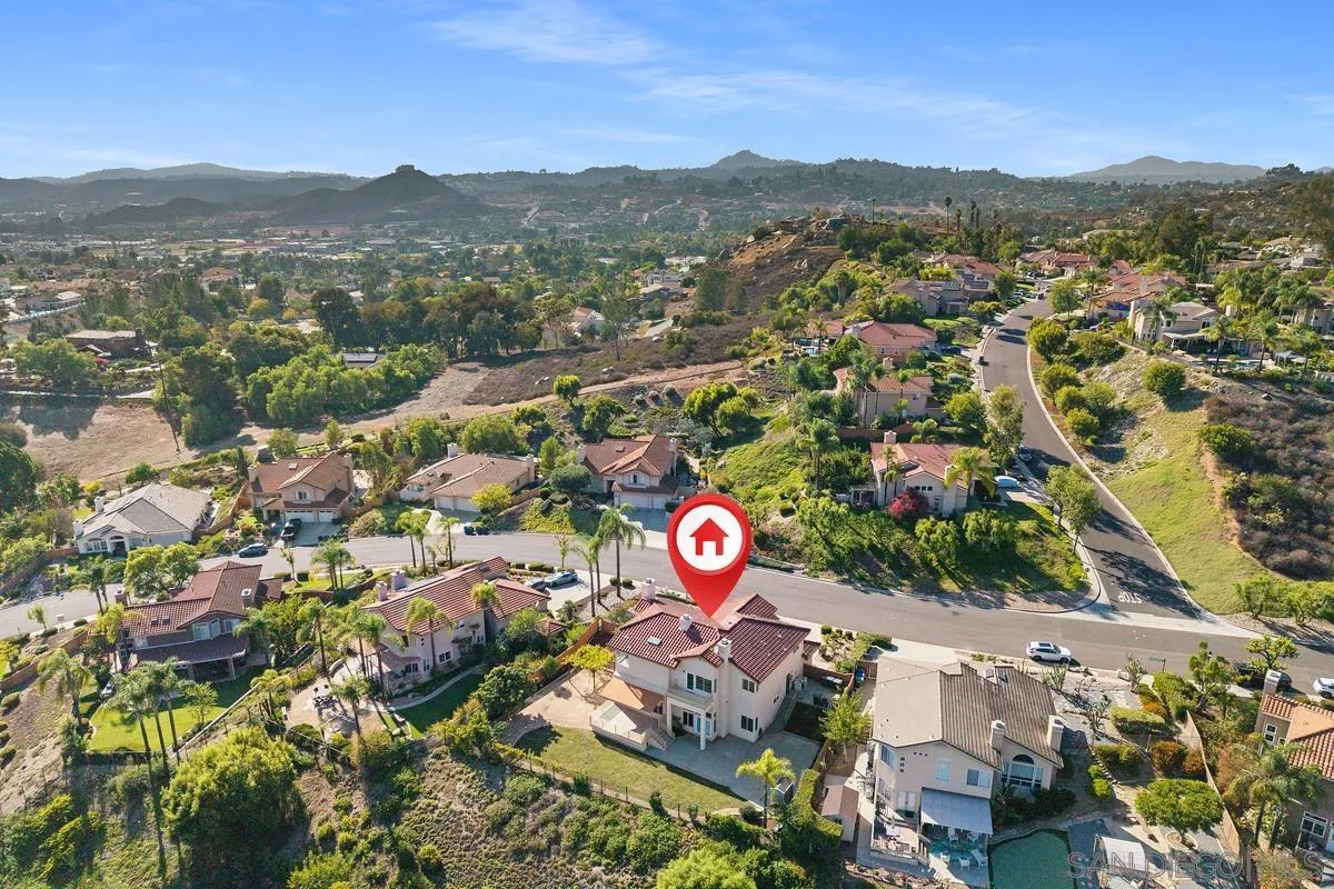 https://cdn.realtyfeed.com/cdn/127/250041158/bdd249ff63f8c9d6aa6c8b04abed7fa7.webp