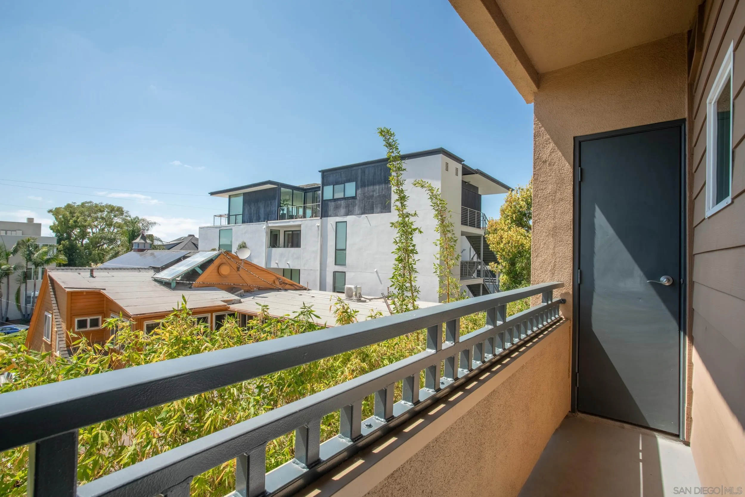 https://cdn.realtyfeed.com/cdn/127/250041161/4684f9dd80ceff827280d8b84a728dbb.webp