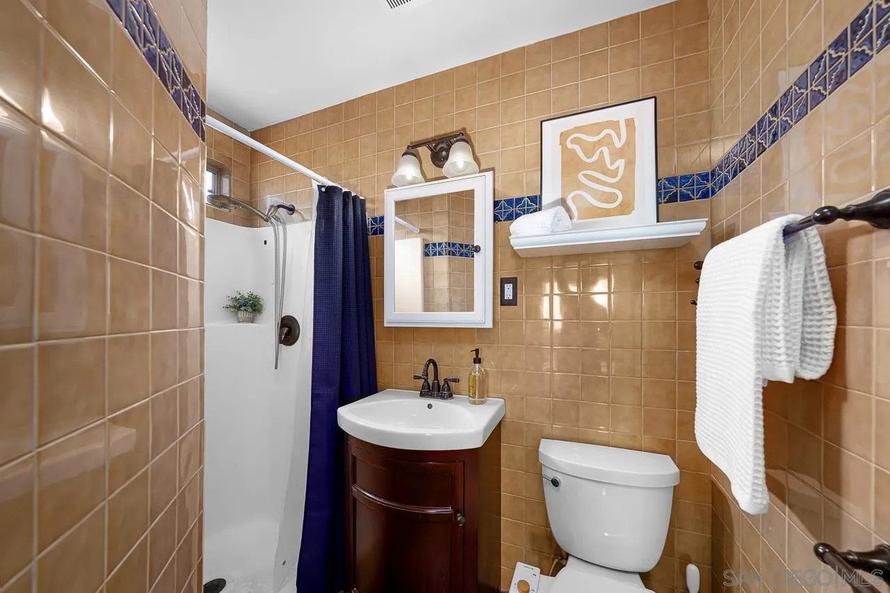 https://cdn.realtyfeed.com/cdn/127/250041164/8bddf19bb2b4449a98133b9ba00b5869.webp