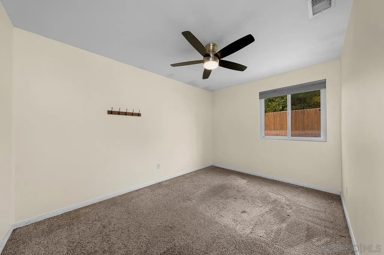 https://cdn.realtyfeed.com/cdn/127/250041164/8f50ae70a0a9679d49a536d3ab21681f.webp