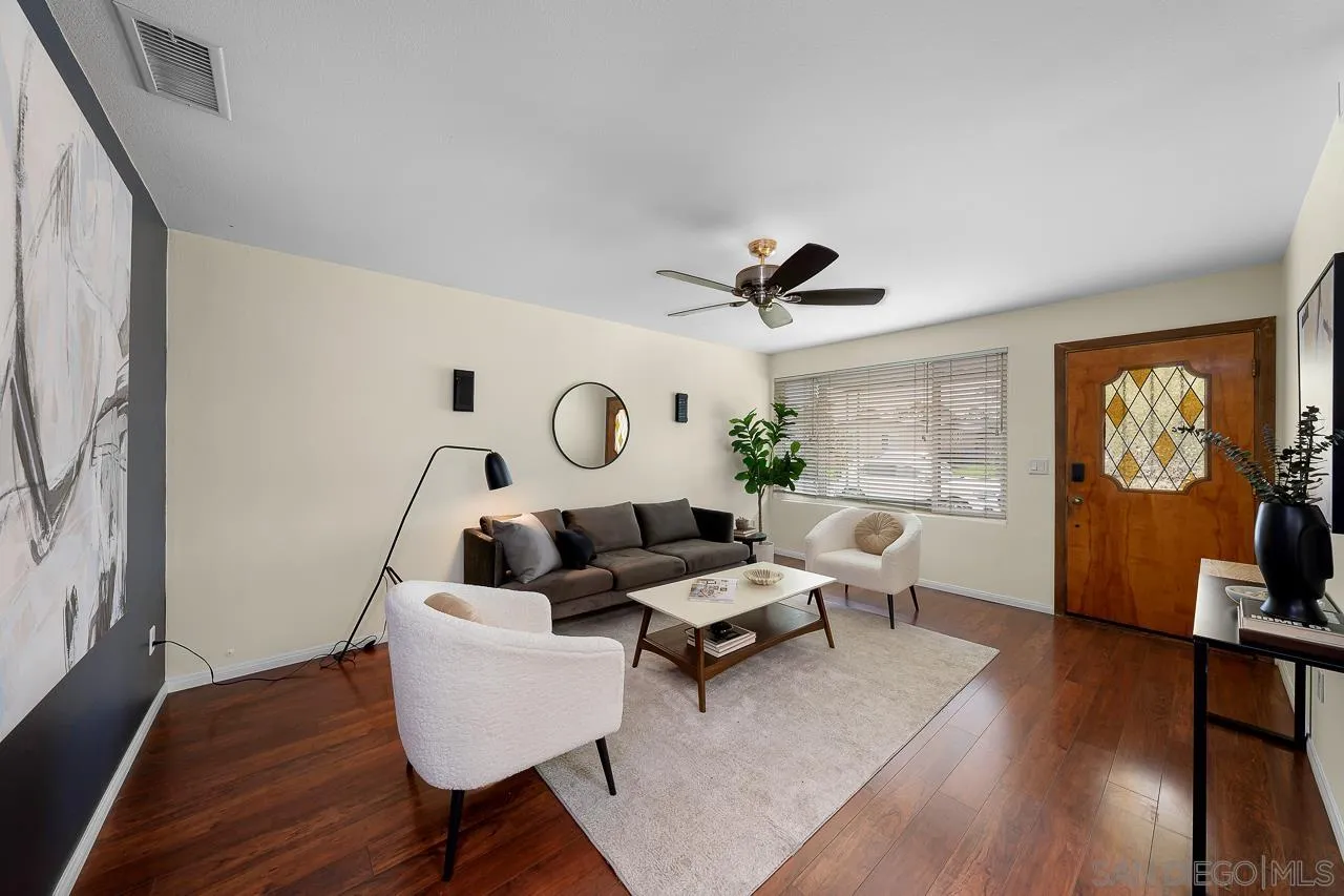 https://cdn.realtyfeed.com/cdn/127/250041164/9e6ba06c2e47ae90262d2565ea341856.webp