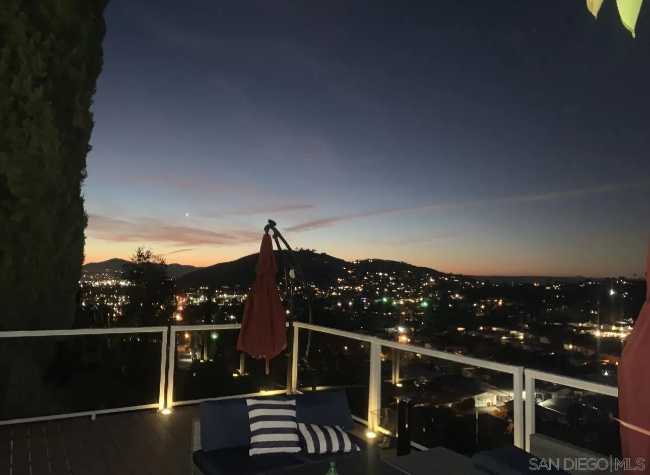 https://cdn.realtyfeed.com/cdn/127/250041171/016dd7ae65a874bde624fd37e5fcd0ba.webp
