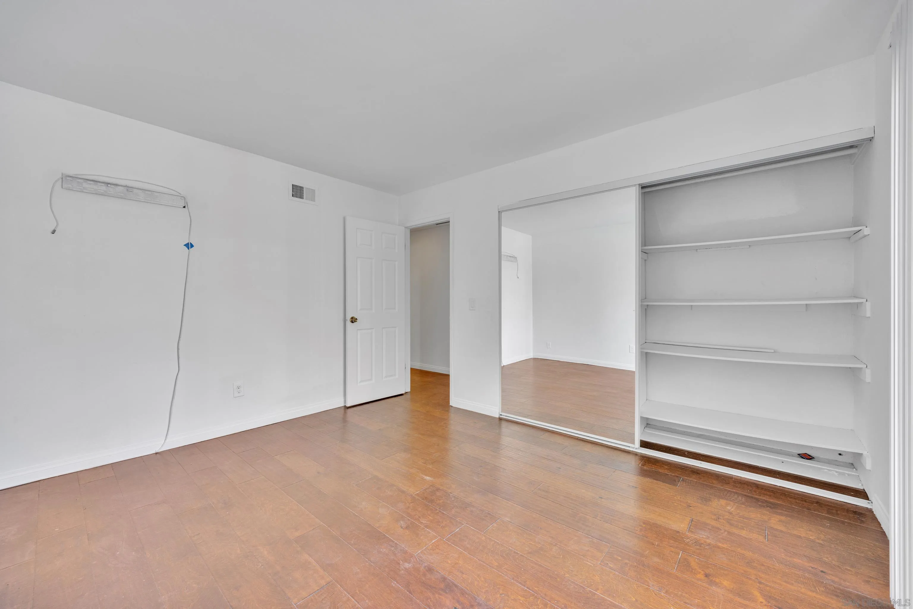 https://cdn.realtyfeed.com/cdn/127/250041171/72a56fc48eebe24760a099f0bcb18d72.webp