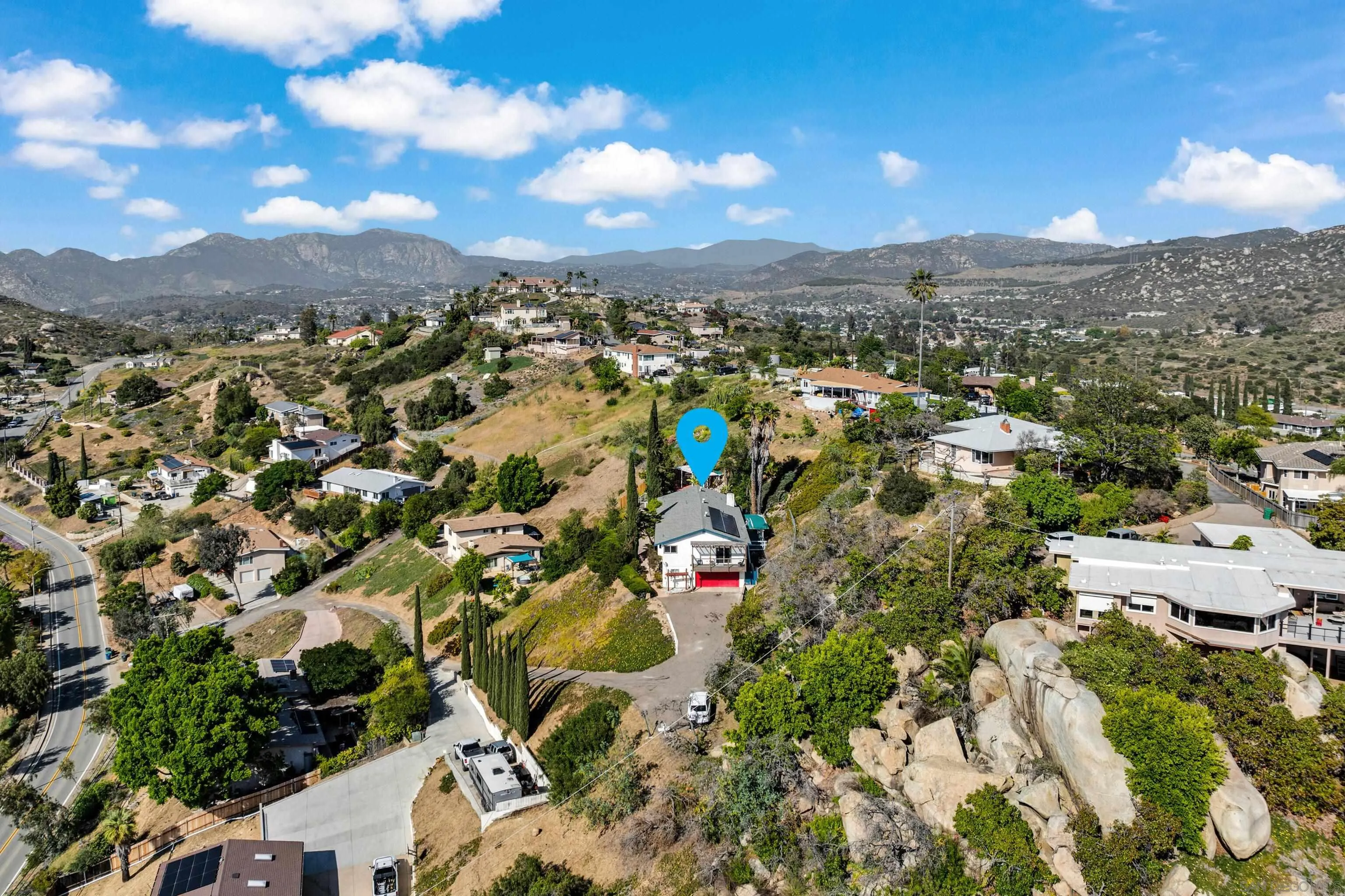 https://cdn.realtyfeed.com/cdn/127/250041171/e21c9759c40e0c7f15278d690e26c507.webp