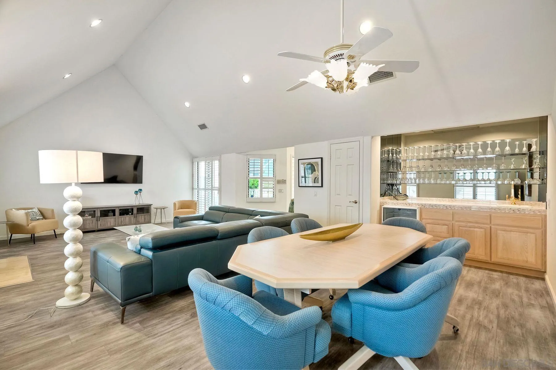 https://cdn.realtyfeed.com/cdn/127/250041172/21995ae7dc2c8d65230a884e1e359a9b.webp