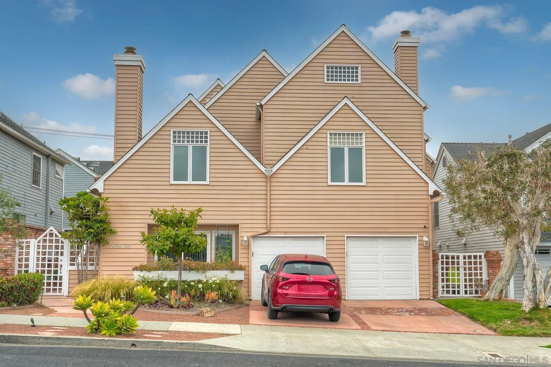 https://cdn.realtyfeed.com/cdn/127/250041172/f3b091b8cd11e49cf7673ae889f8bc49.webp