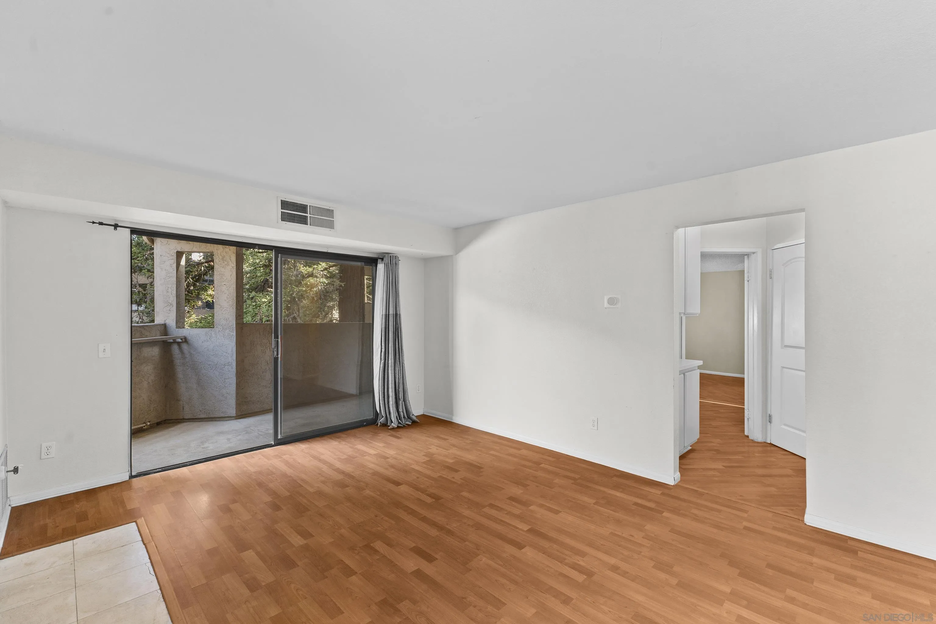https://cdn.realtyfeed.com/cdn/127/250041180/3ead4f1d626ca72f9c4cb56fd87e46f4.webp