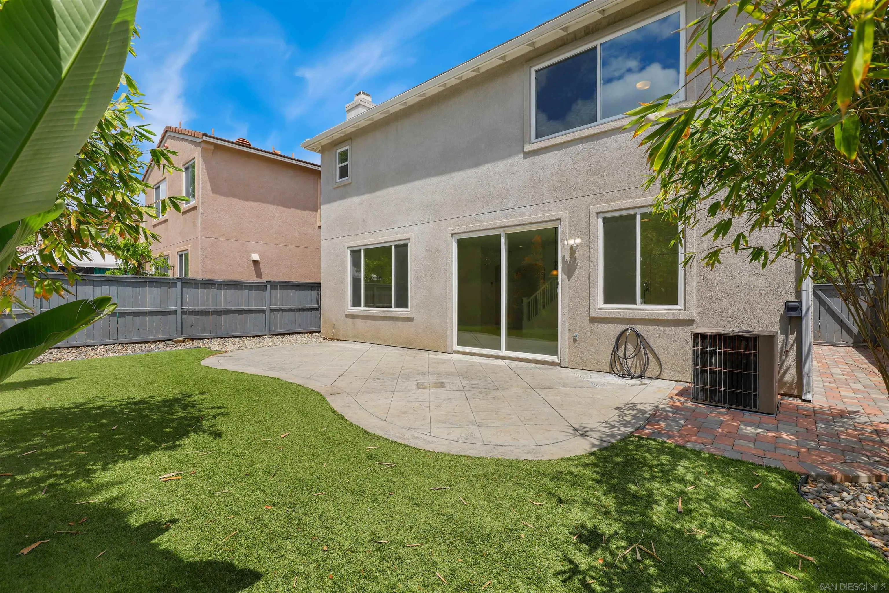 https://cdn.realtyfeed.com/cdn/127/250041181/4e838b851ce3207adab2cfefd05b139e.webp