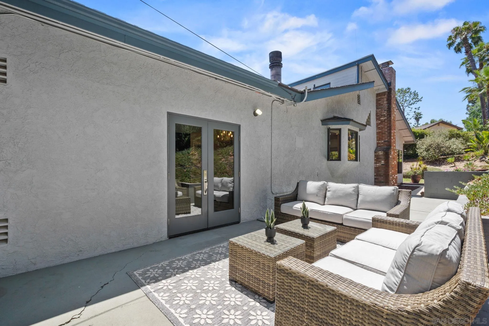 https://cdn.realtyfeed.com/cdn/127/250041182/085cead6d477a2183d9e847af4f09ea2.webp