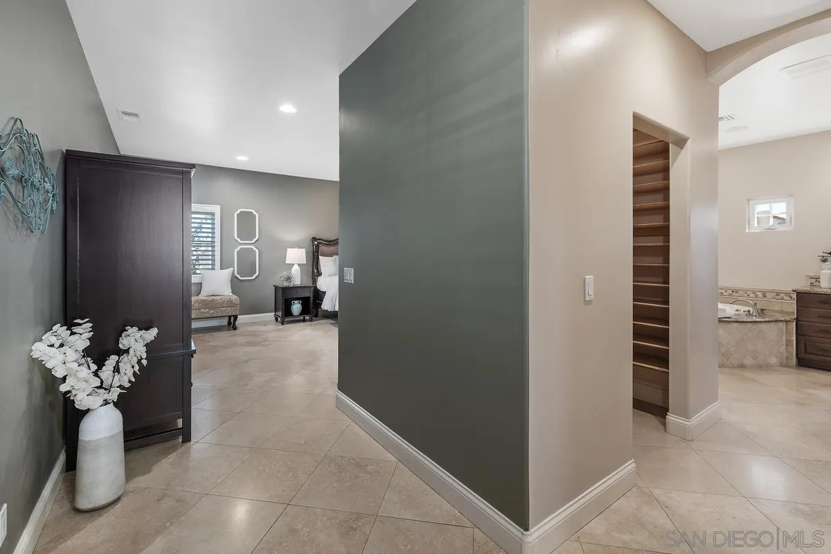 https://cdn.realtyfeed.com/cdn/127/250041184/1be59827d0fbb5f37e7dcf4d7dad94e1.webp