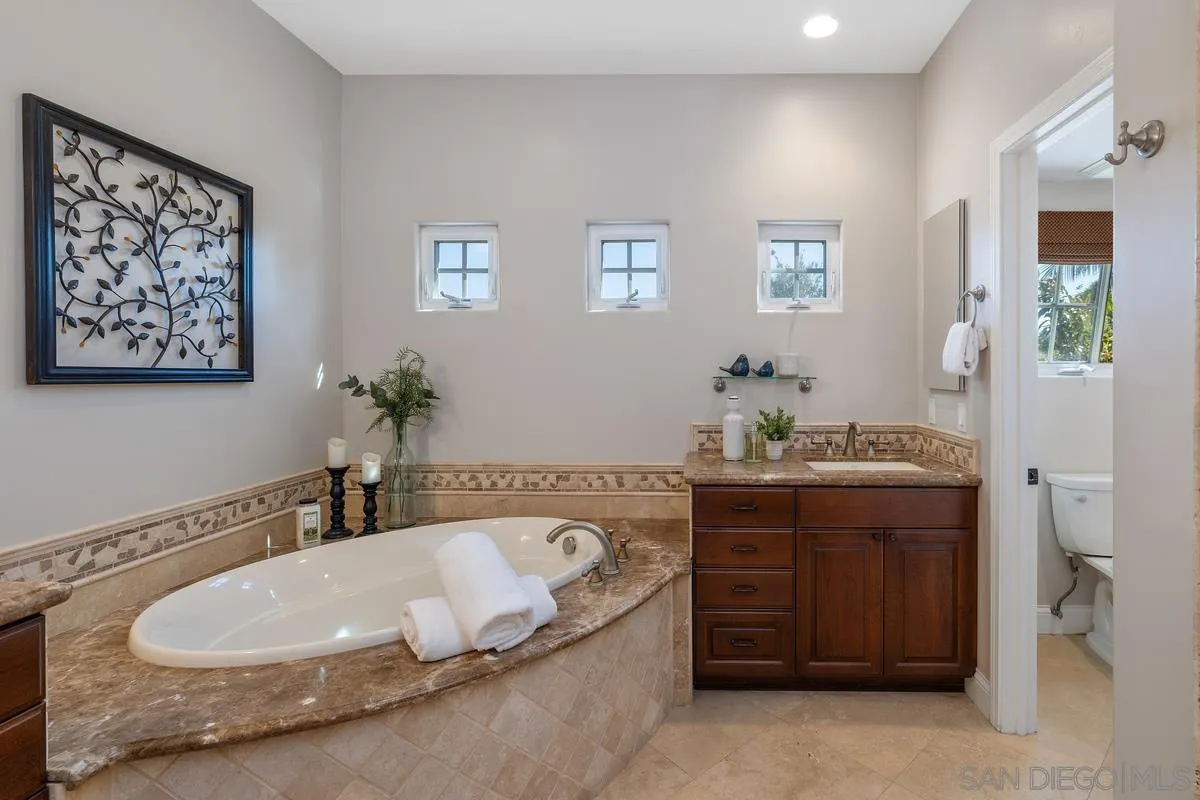 https://cdn.realtyfeed.com/cdn/127/250041184/4ae29bdf3634e1e47b454d01f4f21111.webp
