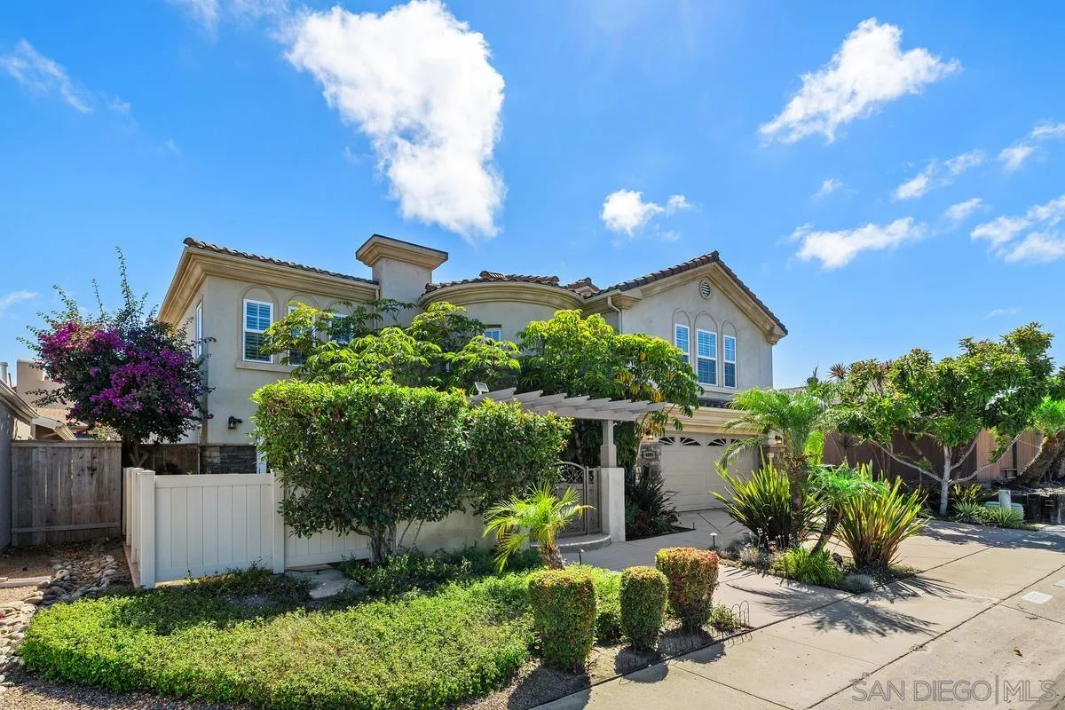 https://cdn.realtyfeed.com/cdn/127/250041184/d514cf5ad6b6f4607289fb3ced6a08a3.webp
