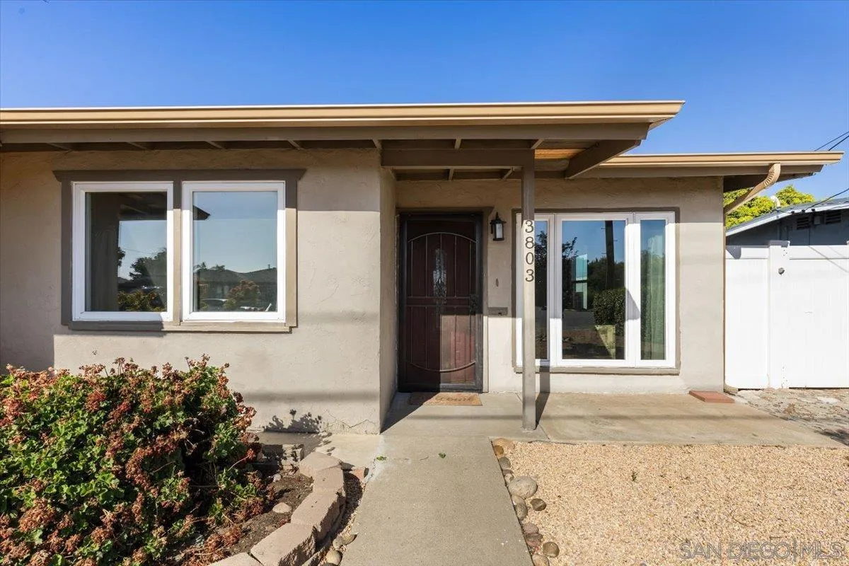 https://cdn.realtyfeed.com/cdn/127/250041185/76f7bc7e95a73b78c0097a0cea99db5a.webp