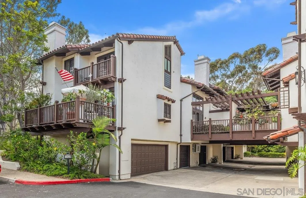 Photo #3: 250041188 Listing 