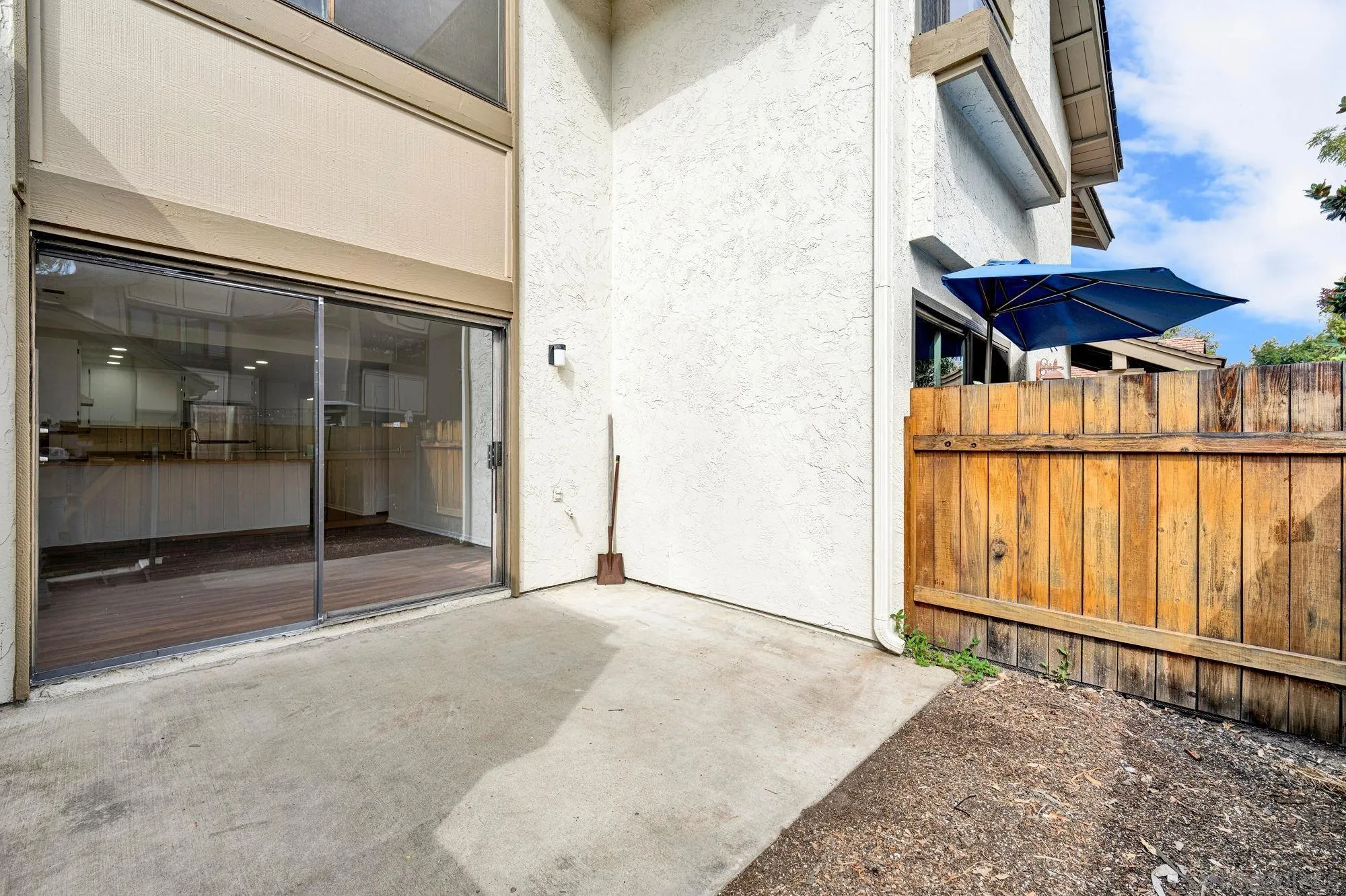 https://cdn.realtyfeed.com/cdn/127/250041190/38b0eaa923fed80cb1221fba712a5d6e.webp
