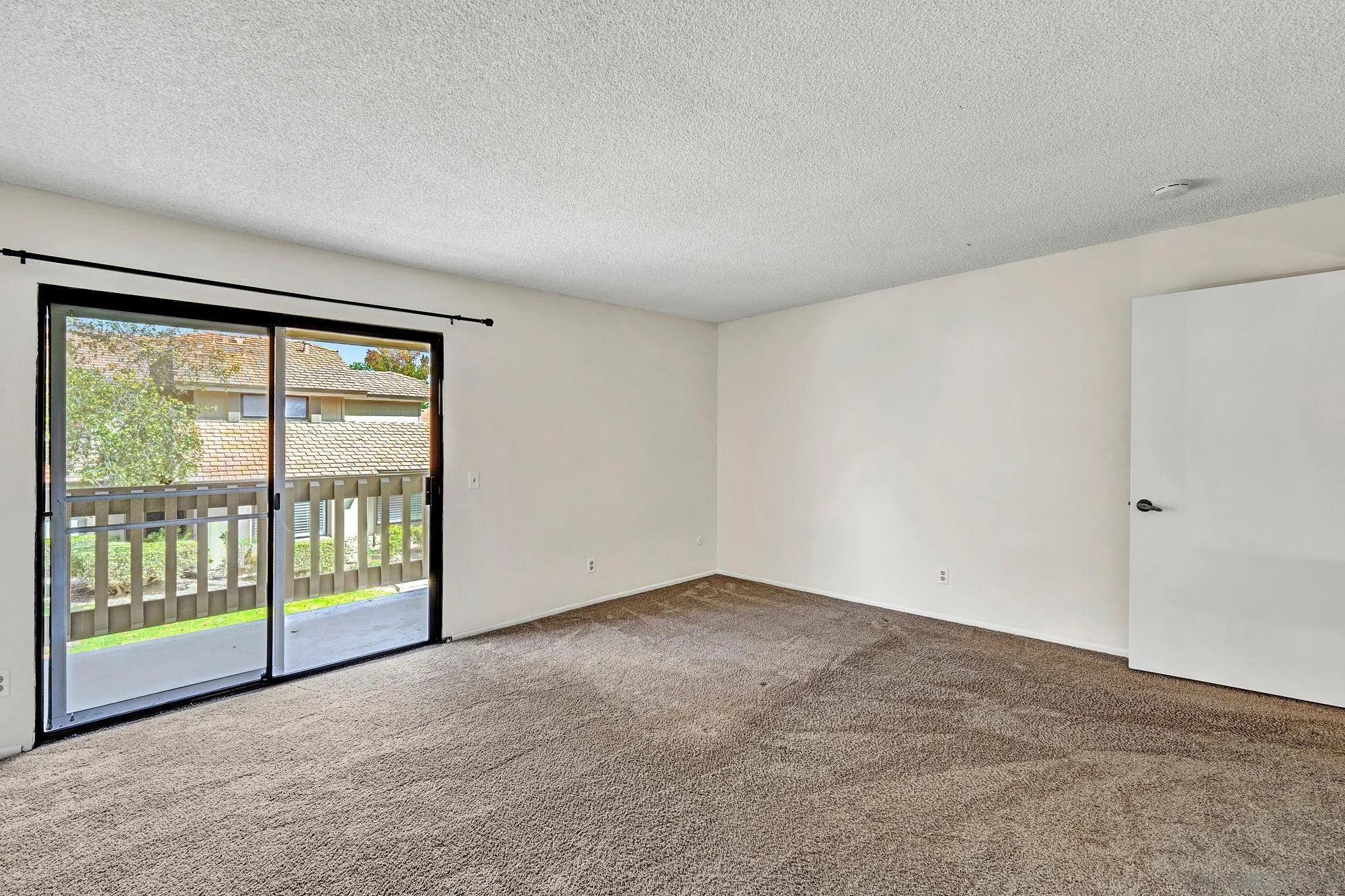 https://cdn.realtyfeed.com/cdn/127/250041190/56697c9a517525ffd8d5bdbbd5cf1a58.webp