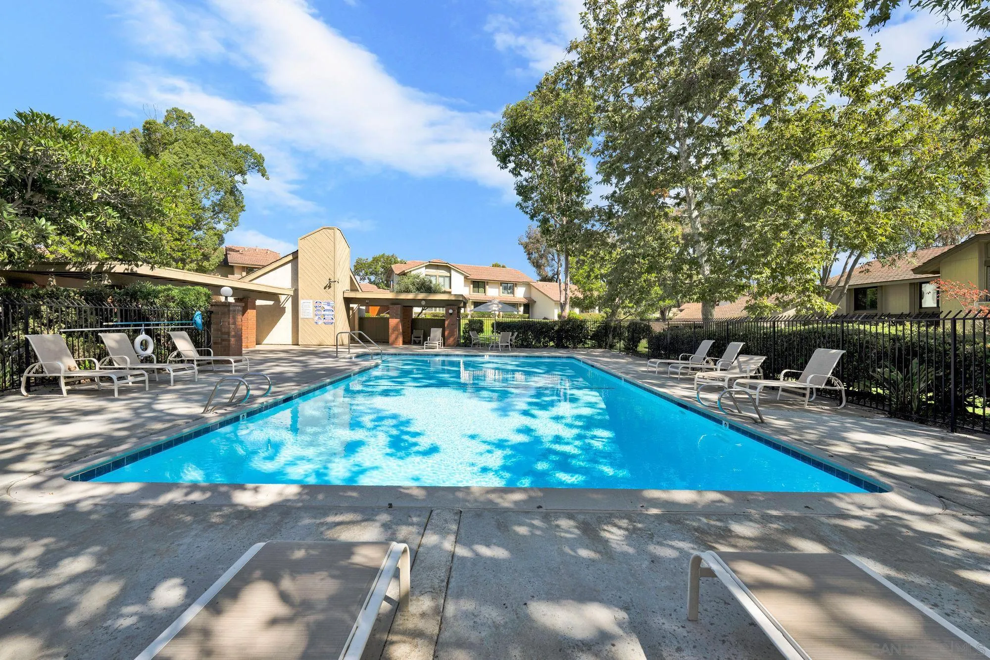 https://cdn.realtyfeed.com/cdn/127/250041190/7665b267a309c0b23e2f7dd3c638ea05.webp
