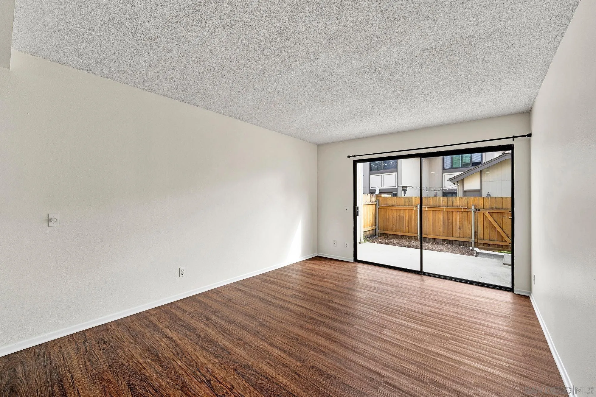 https://cdn.realtyfeed.com/cdn/127/250041190/a822f2591ffc82a4f45cc79263cf813a.webp