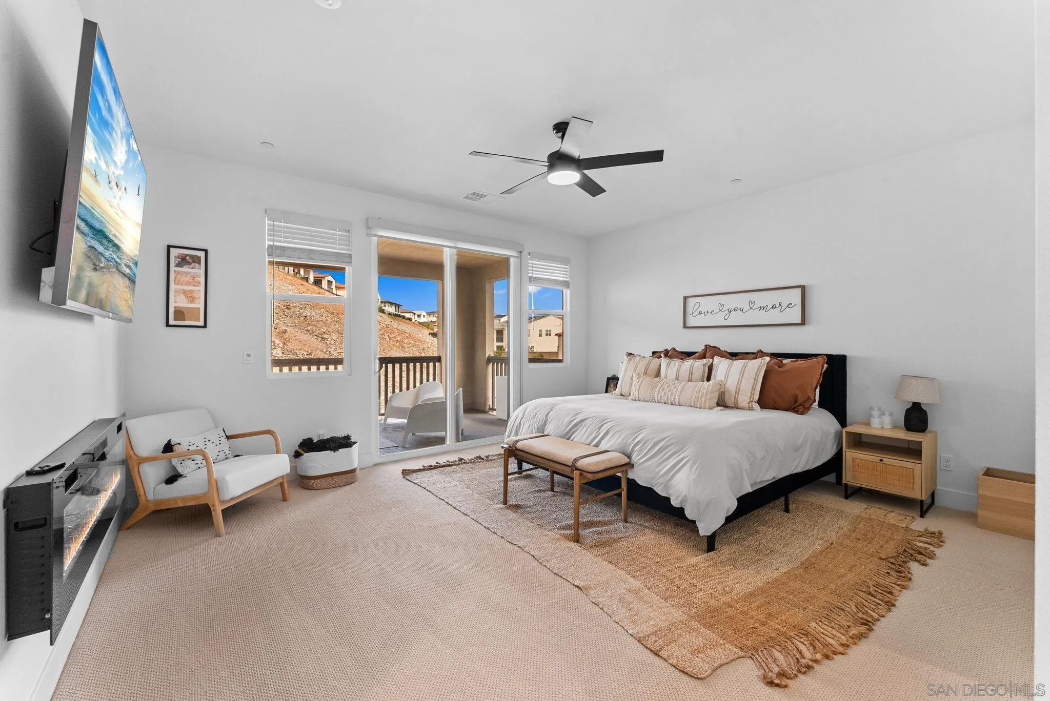 https://cdn.realtyfeed.com/cdn/127/250041194/15e04c39d21515caef25fafc9d114f8c.webp