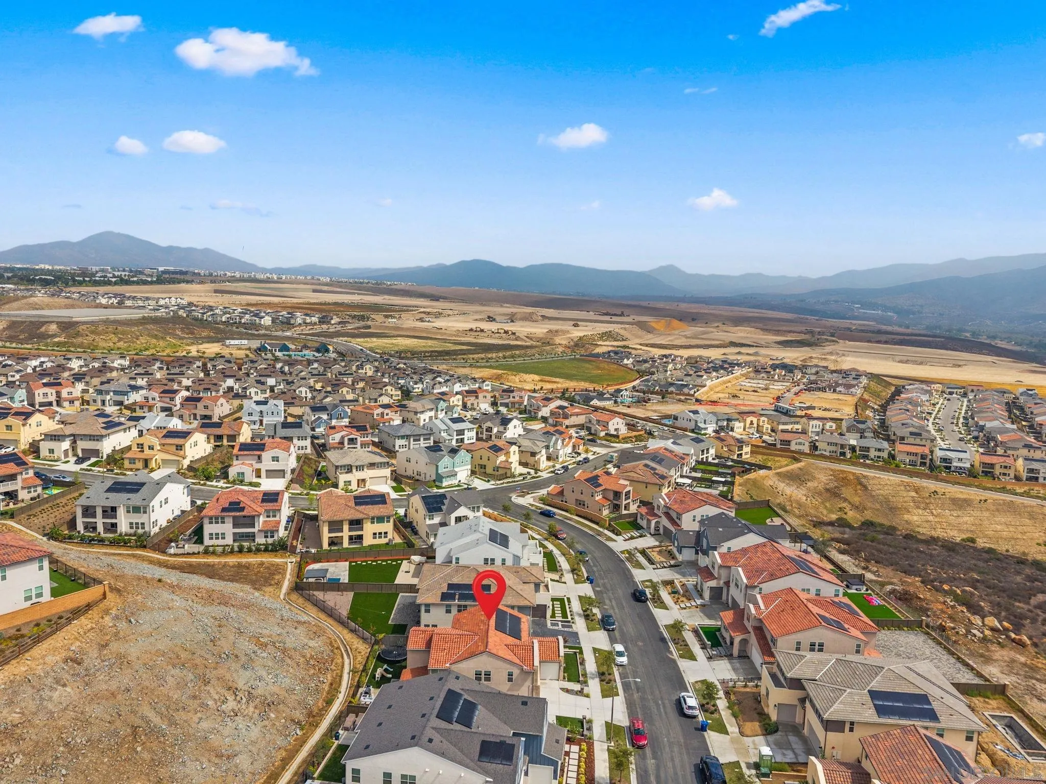 https://cdn.realtyfeed.com/cdn/127/250041194/82a861940b88d7b59f937b4d6705a9f5.webp