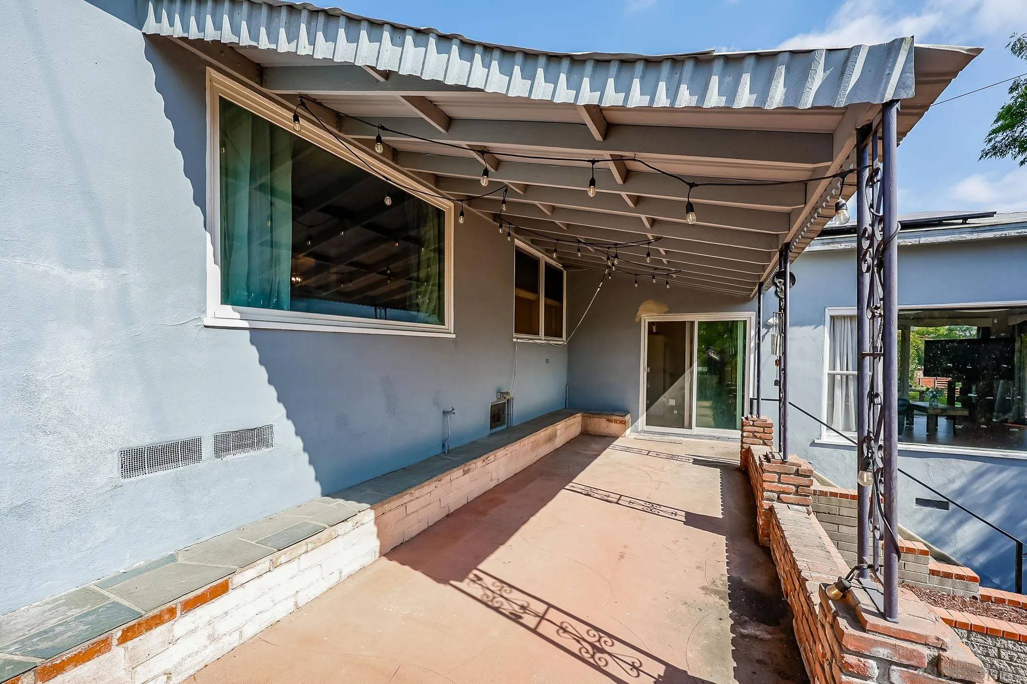 https://cdn.realtyfeed.com/cdn/127/250041195/a269ea5f7bb37a13d022b52bcf5aff89.webp