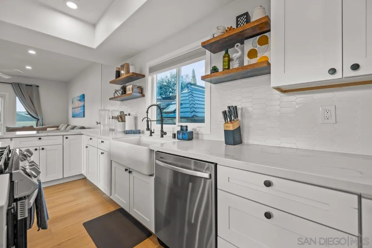Photo #6: 250041200 Listing 