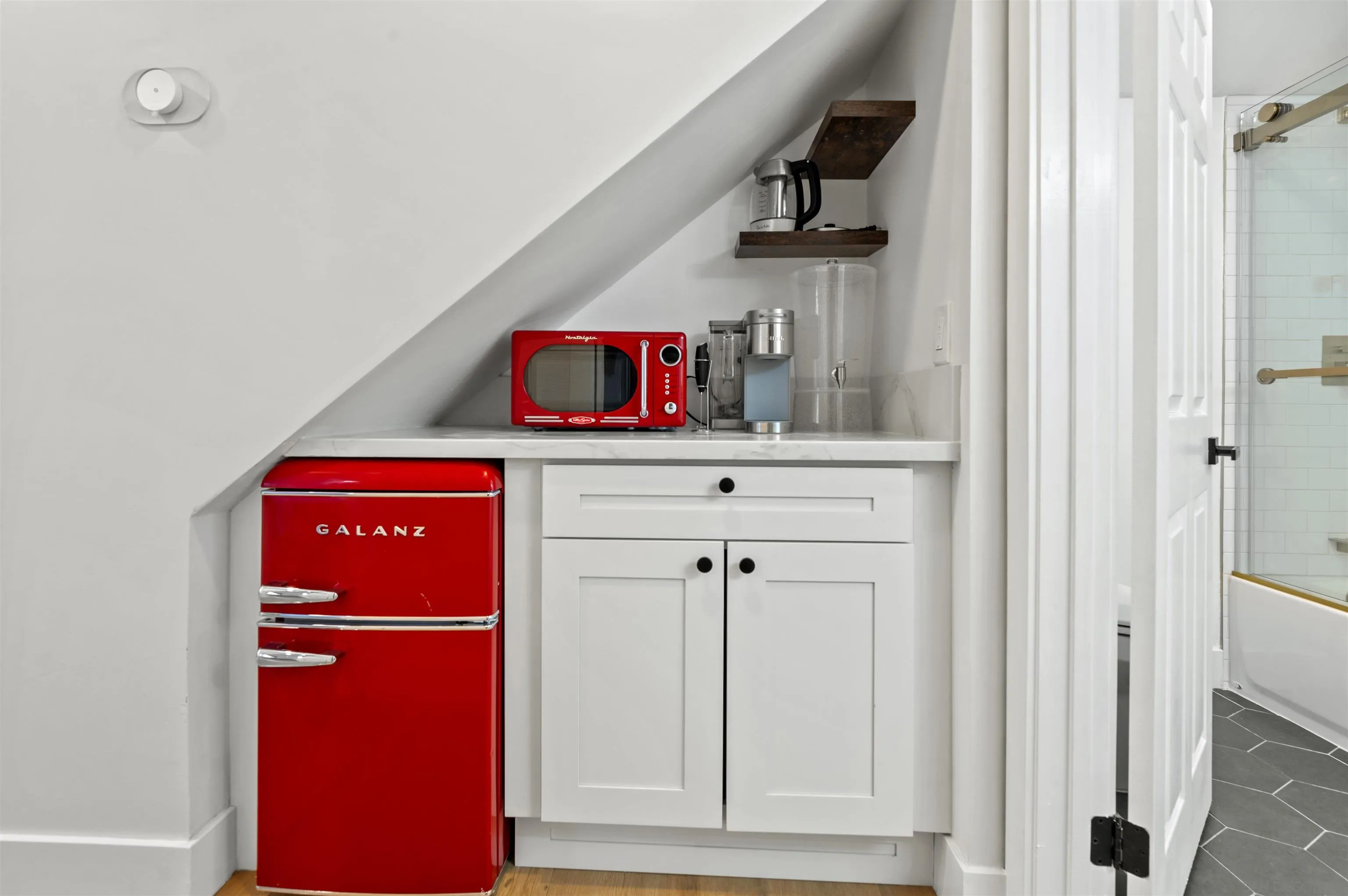 https://cdn.realtyfeed.com/cdn/127/250041200/8f42b1e5aa6ef95b9d21a0c4047ed058.webp