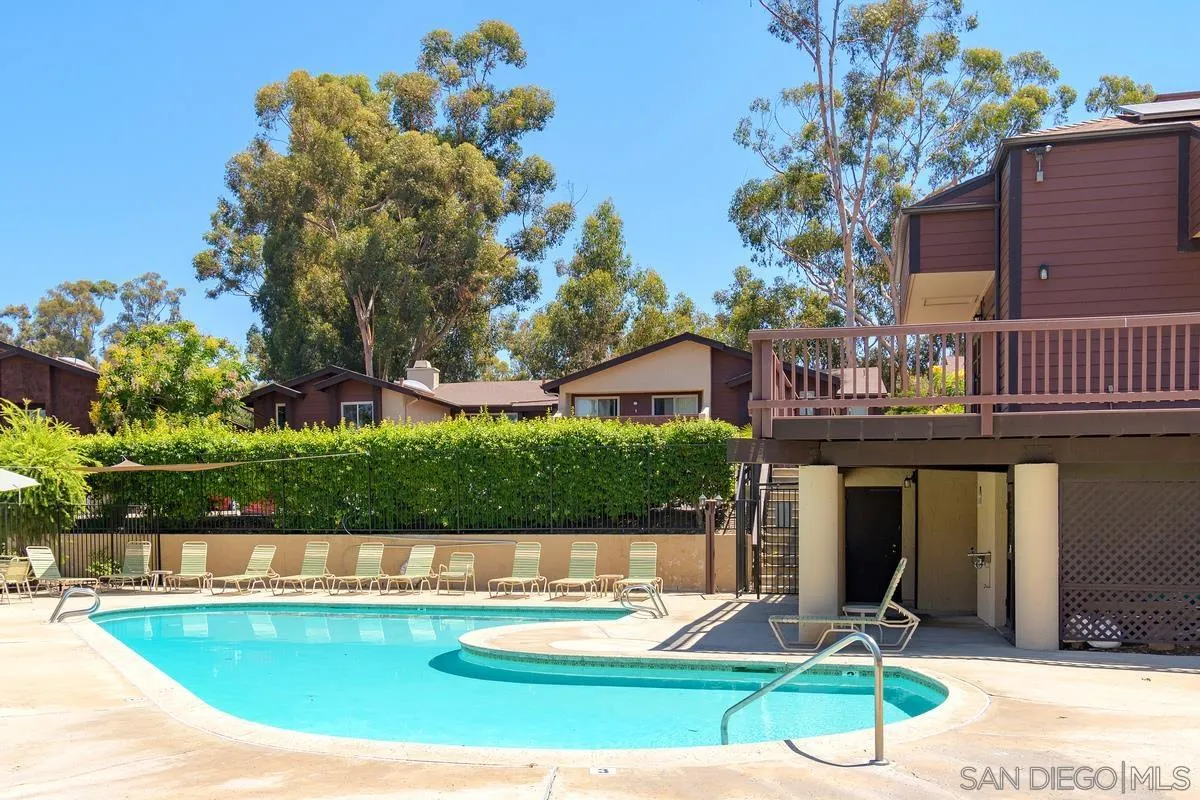 https://cdn.realtyfeed.com/cdn/127/250041201/d0342029b2a46fcbb5c6f4fbfbbfb2f5.webp