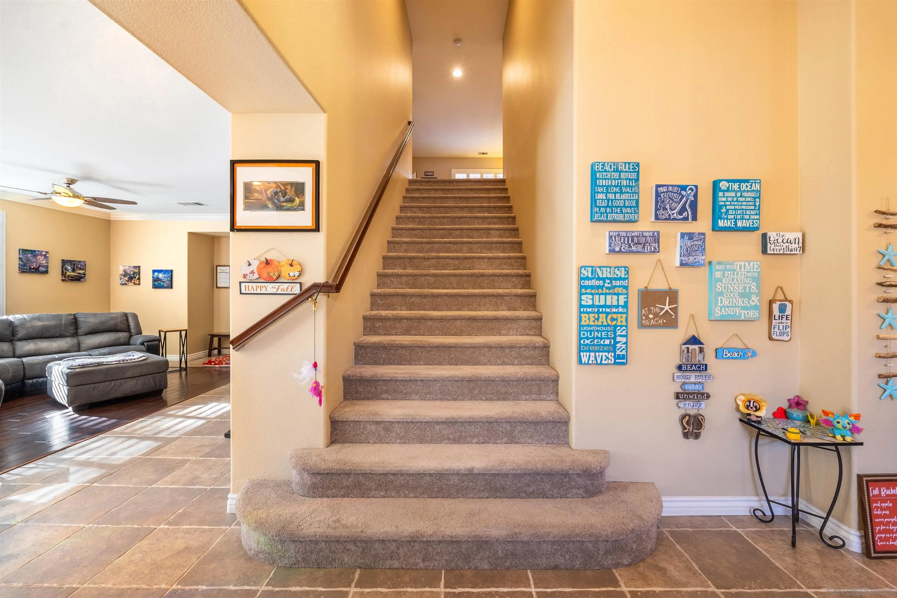 https://cdn.realtyfeed.com/cdn/127/250041209/1fc0db5778d19647a804ec88ce533a5e.webp